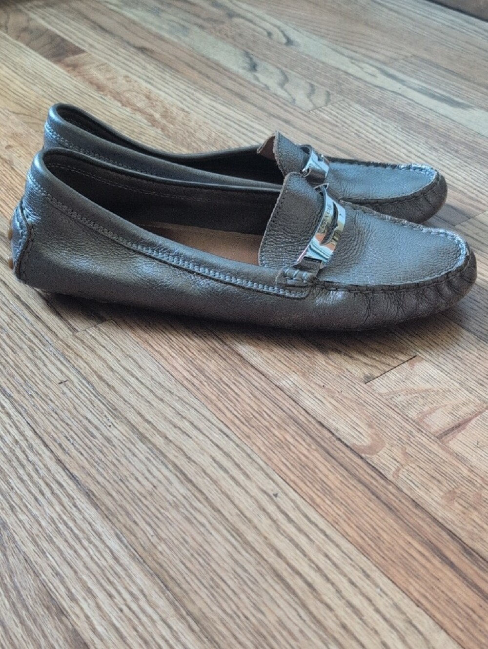Coach Women's SILVER SIZE 8 Loafers - Picture 5 of 7
